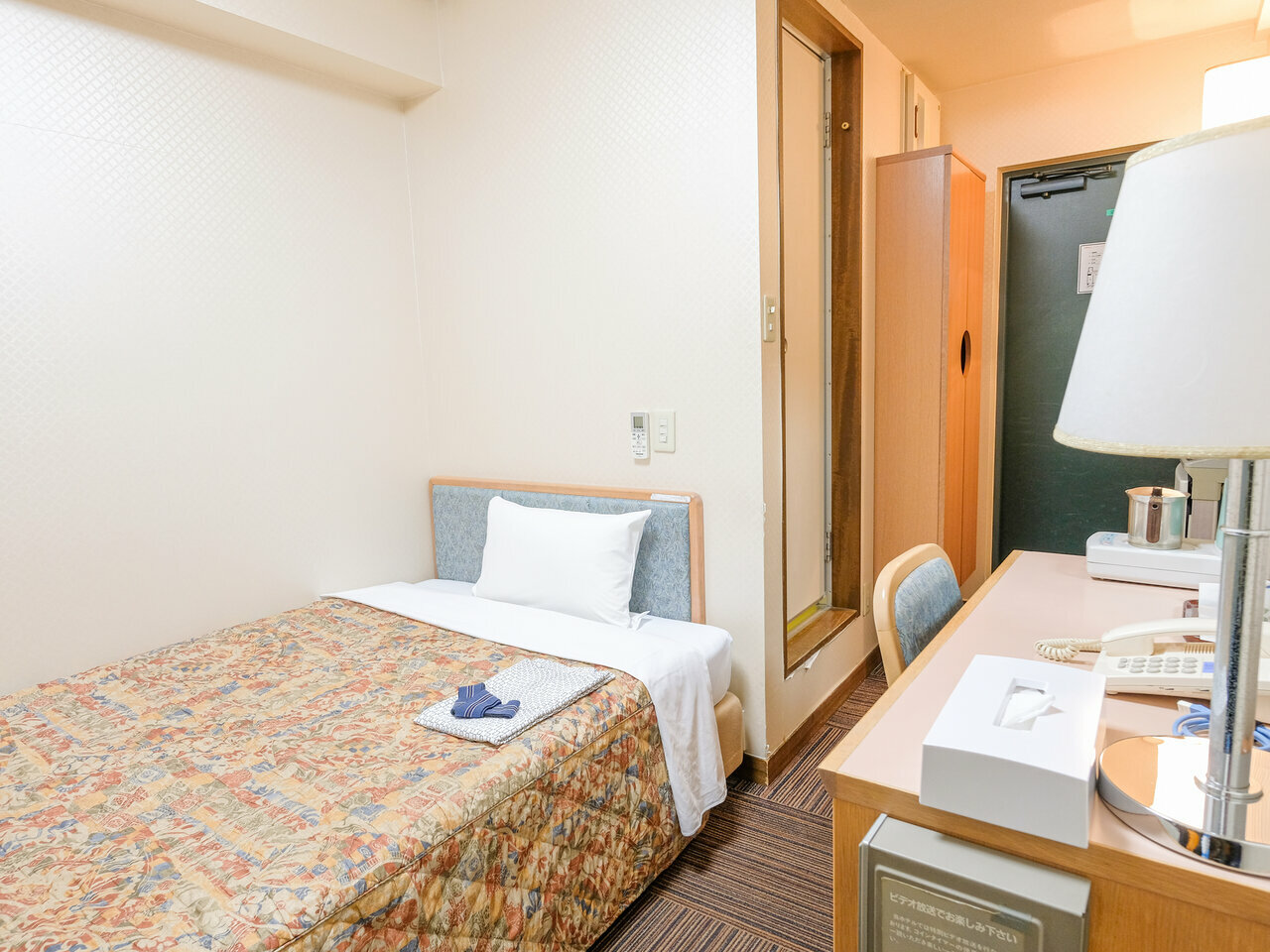 あえて、コンセプト型ホテルで部屋数を減らして共用スペースが多いケースもあります。運営事業者は与信力や実績があるか（ビジネスホテルは100室以上の大規模になるケースが多い）がポイントです。